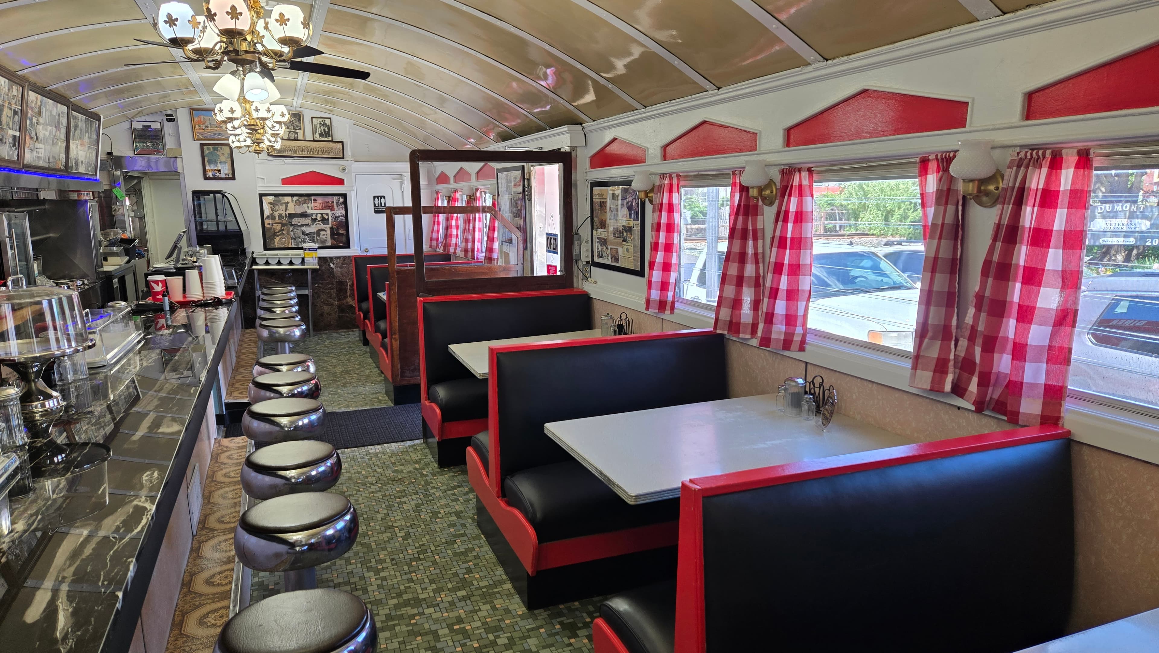 Dumont Brothers Diner